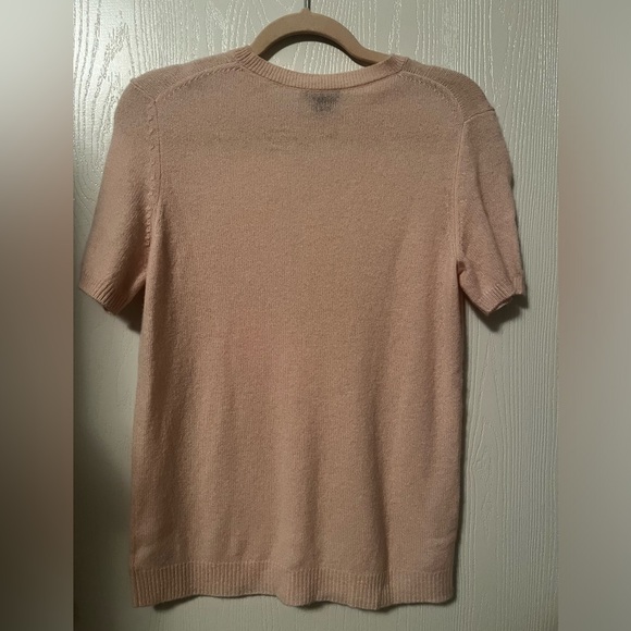 Theory Blush Cashmere Short Sleeve Lightweight Sweater Size Medium - Picture 4 of 4